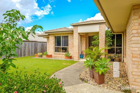 Property photo of 7 Parkview Close Southside QLD 4570