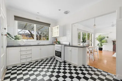 Property photo of 19 Bear Street Mordialloc VIC 3195