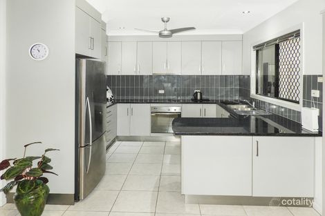 Property photo of 2/14 Belgravia Road Bowen QLD 4805