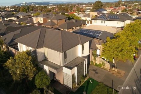 Property photo of 10 Dedina Walk Dandenong VIC 3175