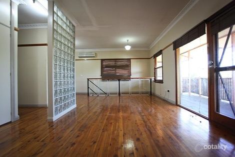 Property photo of 3 Nancarrow Street Dubbo NSW 2830