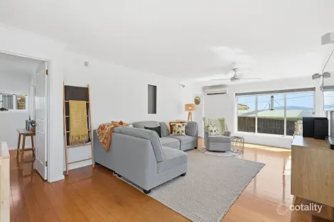 Property photo of 5 Kuneeamee Street Dodges Ferry TAS 7173