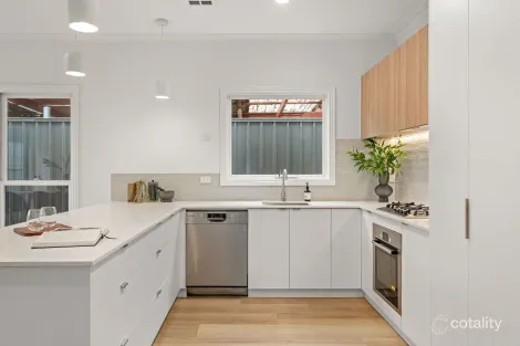 Property photo of 28 Coronet Street Flemington VIC 3031