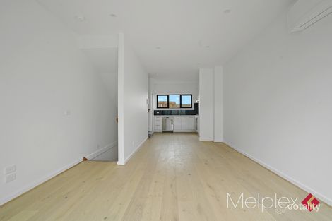 Property photo of 3/745 Elgar Road Doncaster VIC 3108