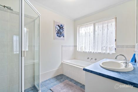 Property photo of 33 Parken Court Noarlunga Downs SA 5168