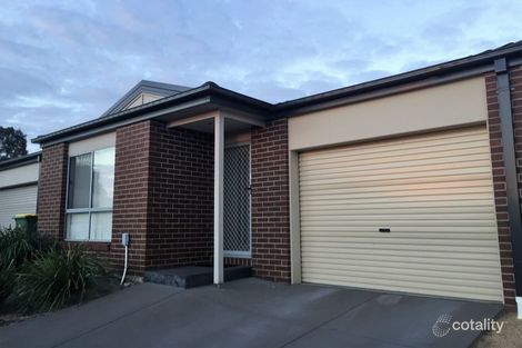33/11 Hawk Ave, Pakenham, VIC 3810