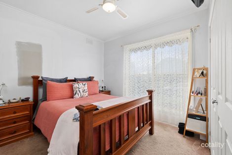 Property photo of 63 Maple Avenue Wendouree VIC 3355