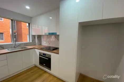 1/13 THURLOW ST, RIVERWOOD, NSW 2210