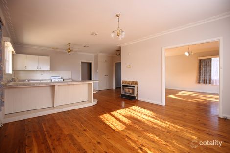 Property photo of 41 Coronation Drive Orange NSW 2800