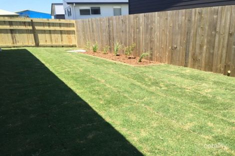 Property photo of 9 Stirling Circuit Redbank Plains QLD 4301