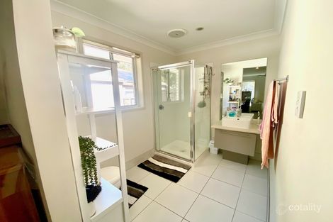 Property photo of 13A Bream Place Redland Bay QLD 4165