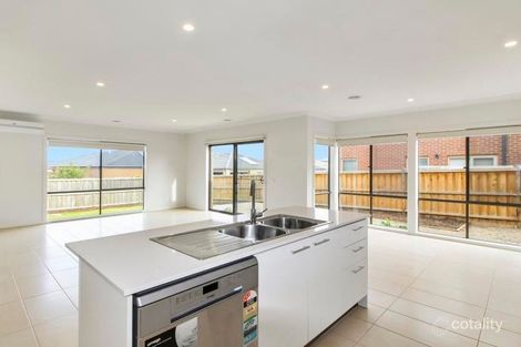Property photo of 71 Unity Drive Mount Duneed VIC 3217