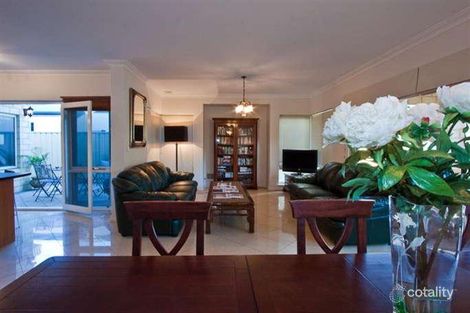 28 Mengler Ave, Claremont, WA 6010