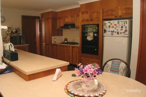 Property photo of 2 Fletcher Close Elderslie NSW 2570