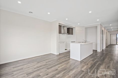 Property photo of 5 Basil Way Tarneit VIC 3029