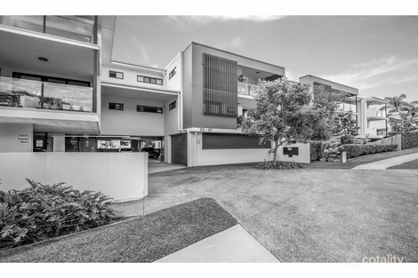 1/23 Waratah Ave, Carina, QLD 4152