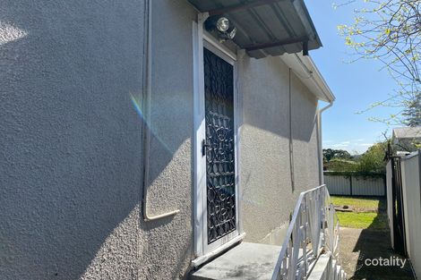 2/244 Brenan St, Smithfield, NSW 2164