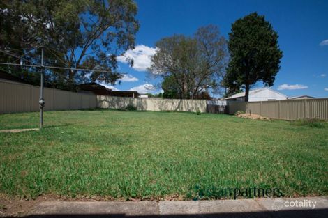 Property photo of 29 Chesham Parade Glenfield NSW 2167