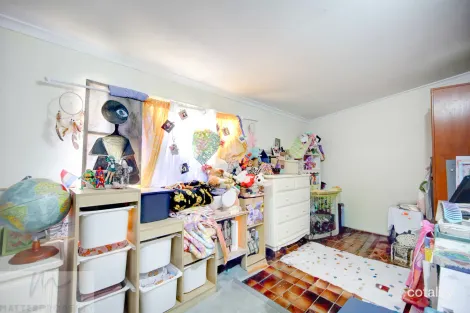 Property photo of 106 Emu Street Townview QLD 4825