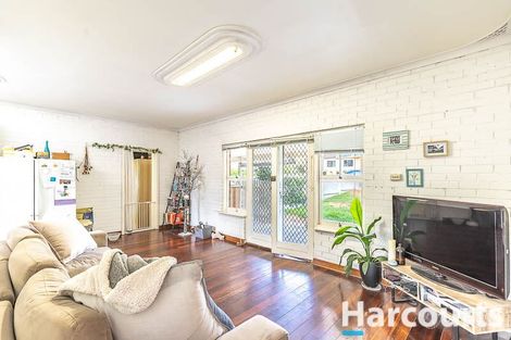 Property photo of 1/34 Janis Street Halls Head WA 6210