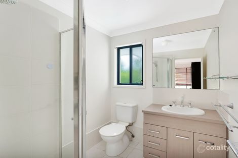 Property photo of 27 Silver Dawn Crescent Oxenford QLD 4210