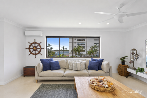 8/27 Labrador St, Labrador, QLD 4215