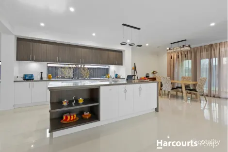 Property photo of 111 Nelson Street Cranbourne East VIC 3977