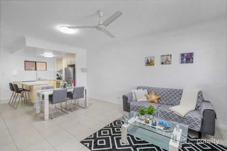 Property photo of 2/6 James Street Cairns North QLD 4870