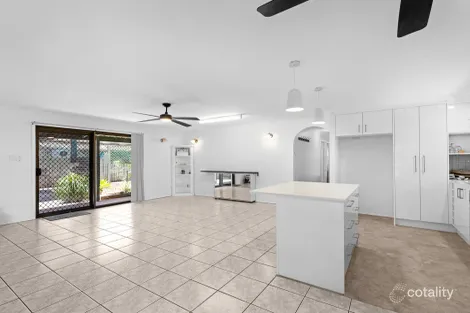 Property photo of 5 Sandalan Way Urangan QLD 4655