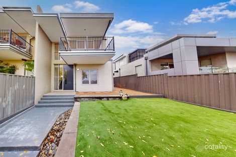 Property photo of 8/4-12 Fisher Parade Ascot Vale VIC 3032