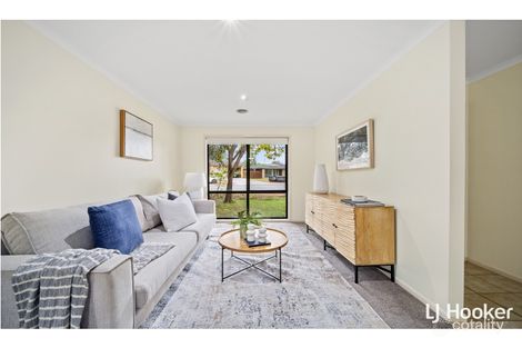 Property photo of 16 Westall Place Dunlop ACT 2615