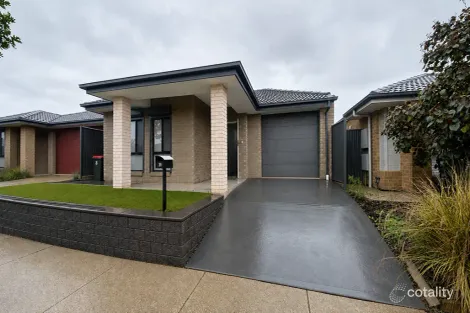 Property photo of 19 Highland Circuit Blakeview SA 5114