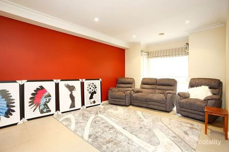 Property photo of 6 Clover Court Gowanbrae VIC 3043