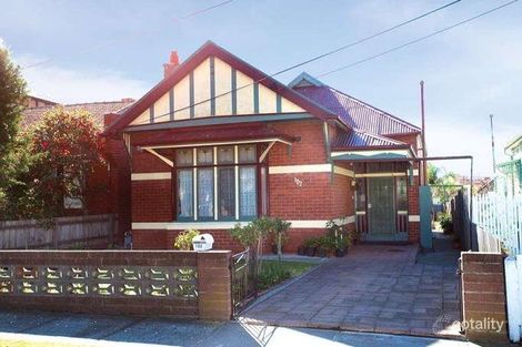 Property photo of 102 Glass Street Essendon VIC 3040