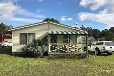 Property photo of 22 Munro Street Abernethy NSW 2325