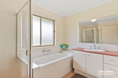Property photo of 26 Wattle Crescent Raceview QLD 4305
