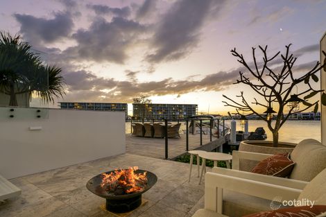 Property photo of 17 Quay Circuit Newport QLD 4020