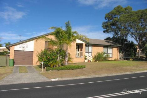 73 Gorokan Dr, Lake Haven, NSW 2263