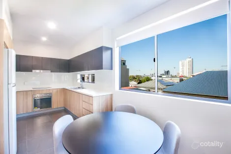 Property photo of 26 Paton Street Kangaroo Point QLD 4169