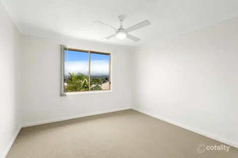 Property photo of 4/7 Pickersgill Way Shell Cove NSW 2529