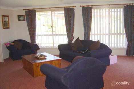 Property photo of 21 Pine Ridge Drive Orange NSW 2800
