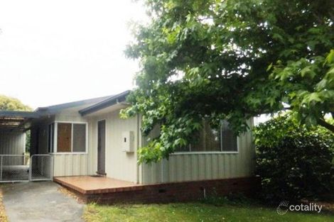 8 Corsair Gr, Inverloch, VIC 3996