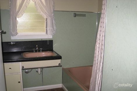 Property photo of 19 Gloucester Crescent Shepparton VIC 3630