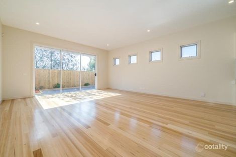 Property photo of 37 Morello Circle Doncaster East VIC 3109