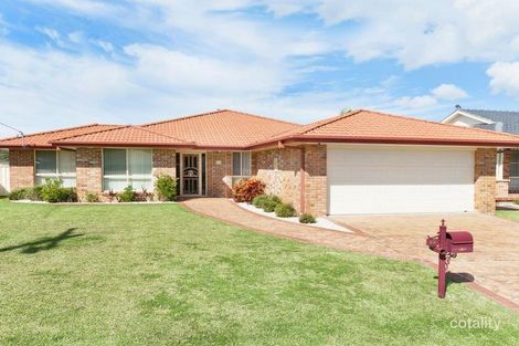 22 Ernest St, Lake Cathie, NSW 2445
