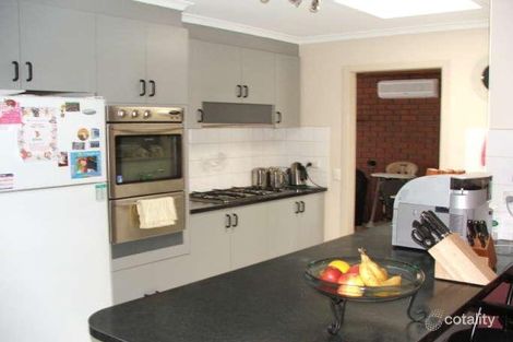 Property photo of 43 Doris Drive Hoppers Crossing VIC 3029