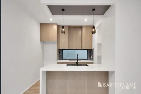 Property photo of 13 Folia Way Donnybrook VIC 3064