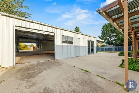 Property photo of 48 Centenary Avenue Cootamundra NSW 2590