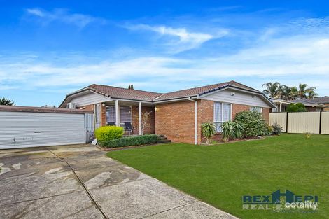 72 Oaktree Dr, Hampton Park, VIC 3976