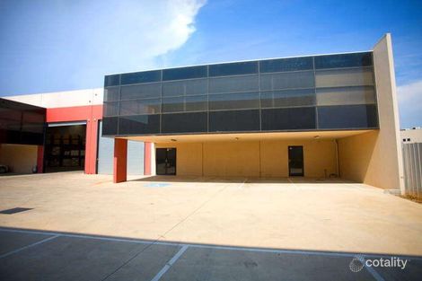 3/2a Holmwood Rd, Tottenham, VIC 3012